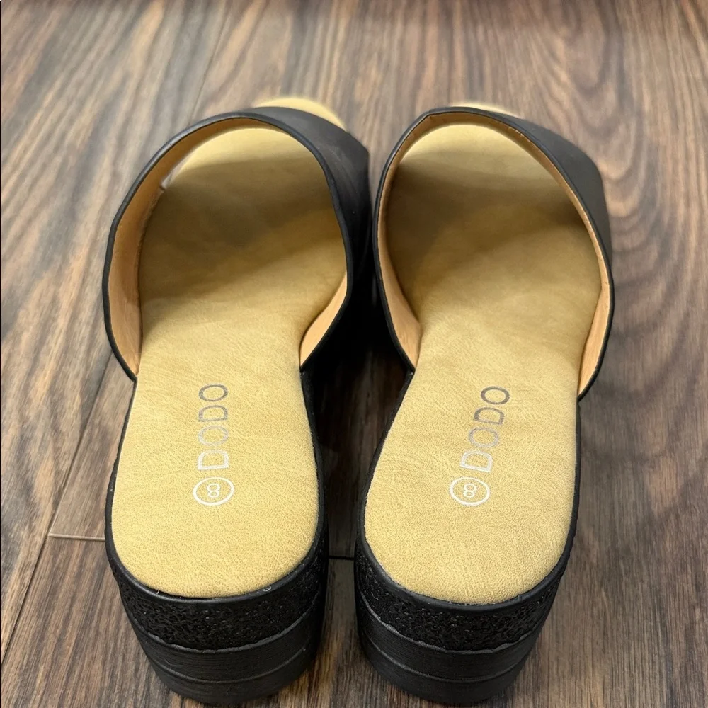 Black Women's Mules - Picture 2 of 4